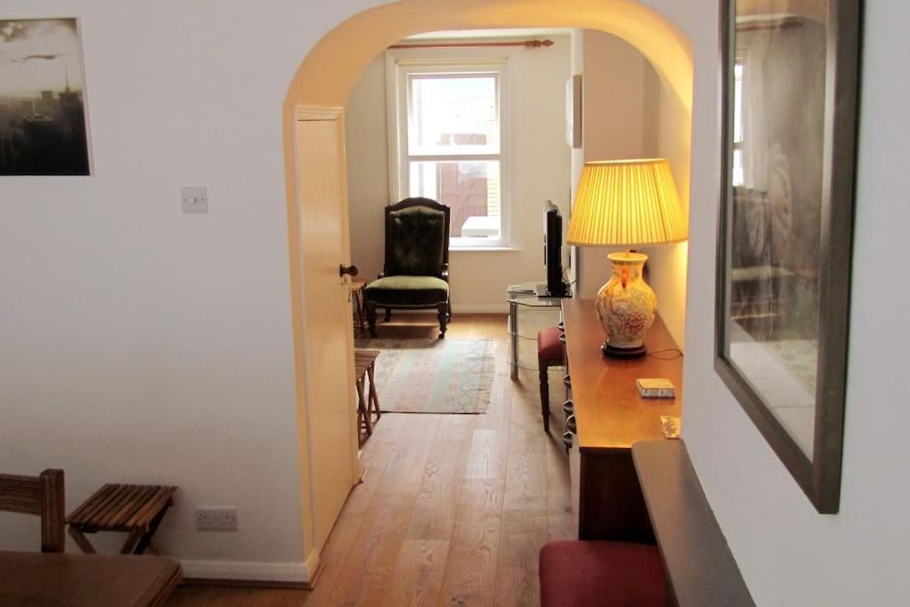 Welcoming Cottage In Chichester Near City Centre Eksteriør bilde